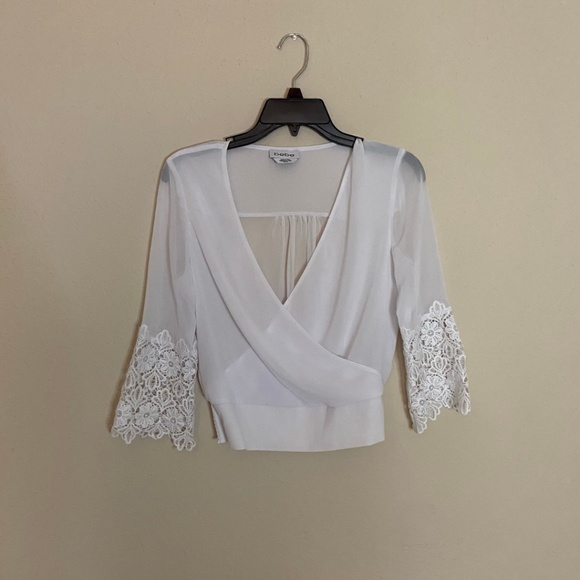 BEBE WHITE BLOUSE - Picture 1 of 5